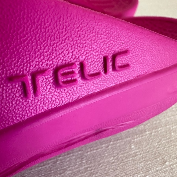 Telic Pink Flamingo Arch Support Pain Relief Energy Flip Flops Medium - Picture 9 of 11